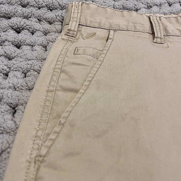 Daniel Hechter Men's Beige Shorts Size 46 - Picture 2 of 7